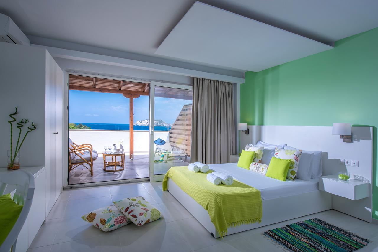 Alexander House Hotel Agia Pelagia  Exterior photo